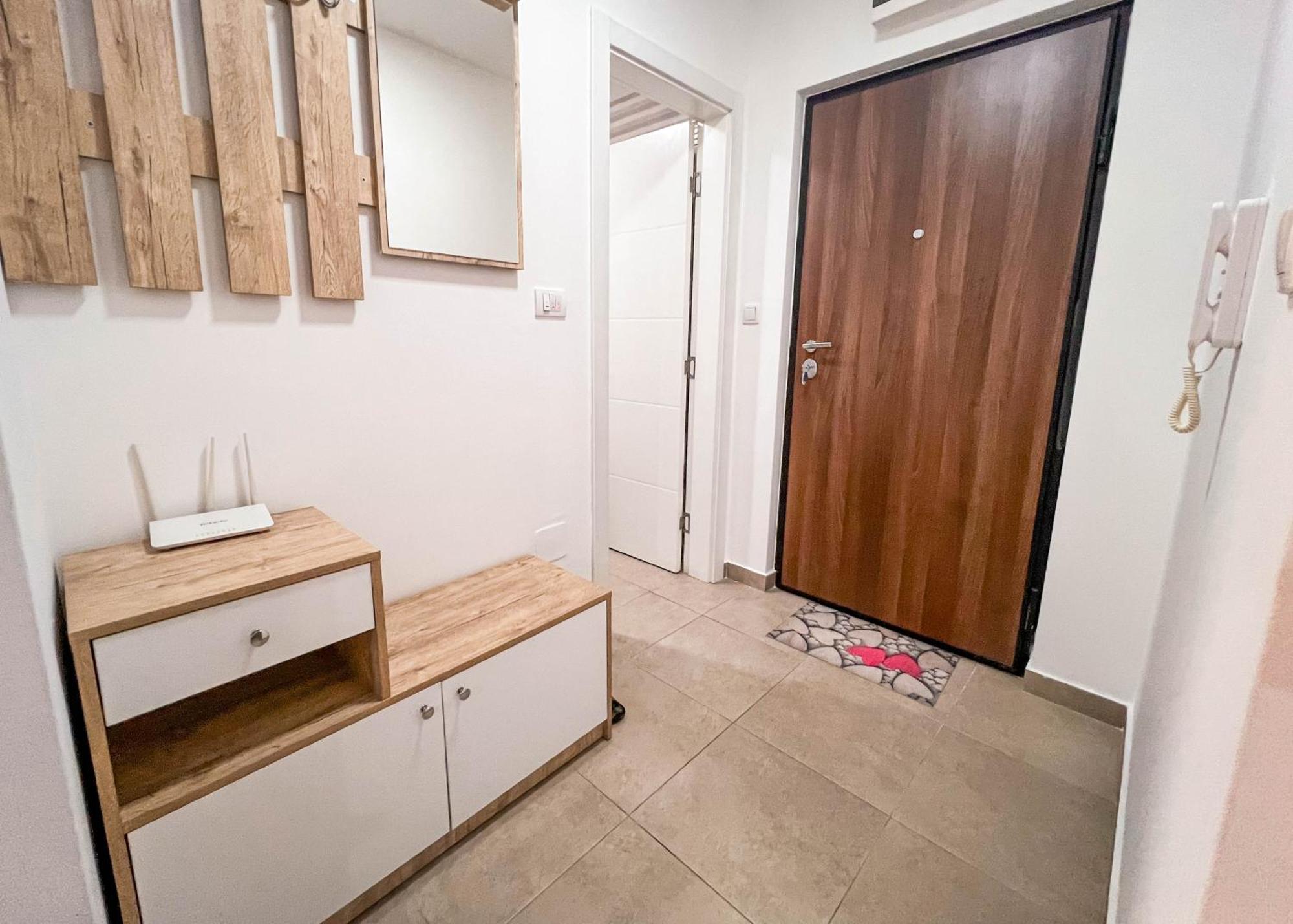 Apartman Royal 2 Doboj Zewnętrze zdjęcie